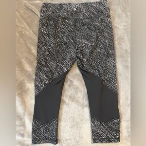 Lululemon capri length pants